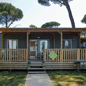 Campsite Fabulous Village